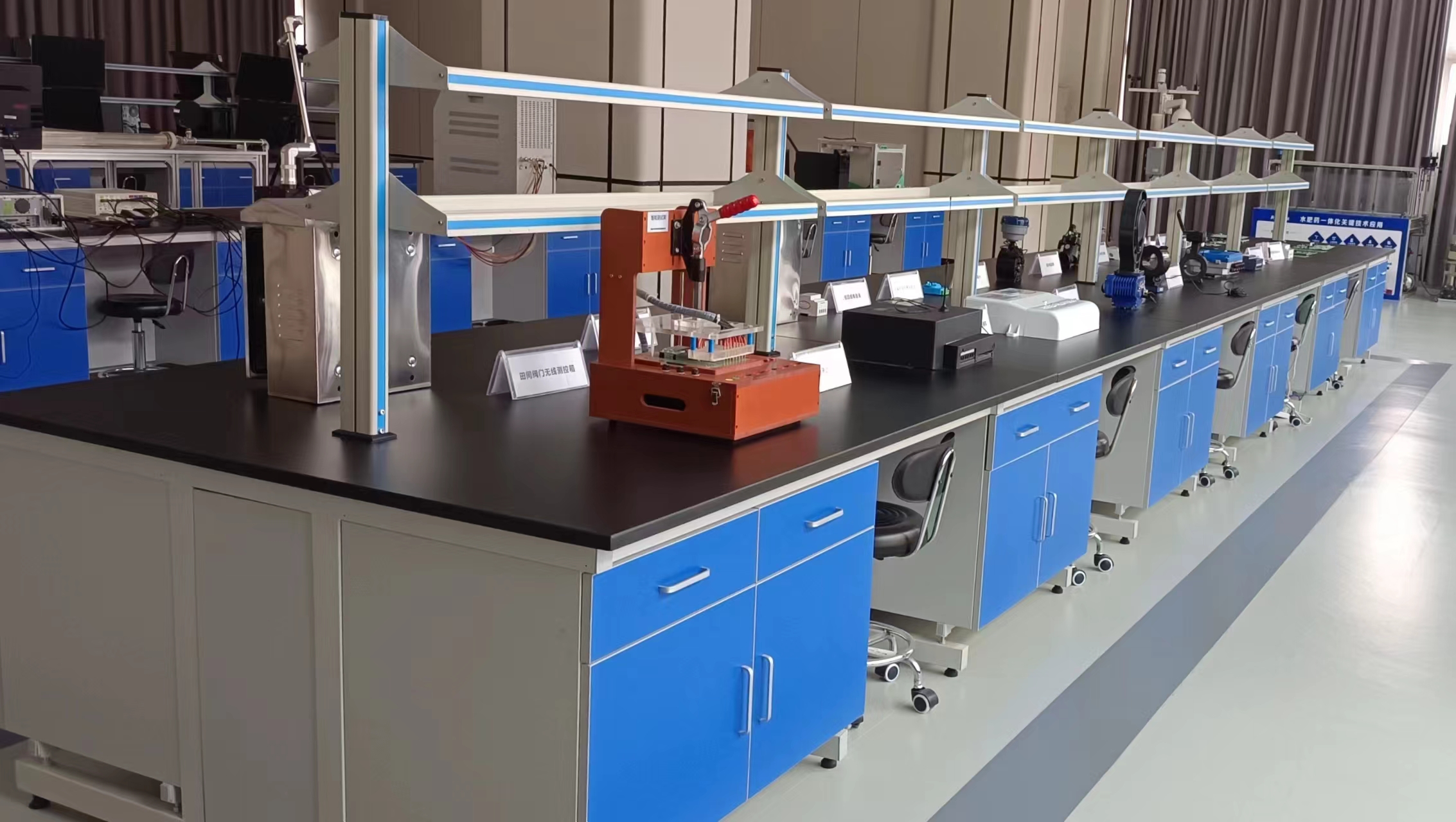 水電雙計量控制器質量為基,服務為本,威盛機井灌溉控制器更上一層樓 水電雙計量控制器質量為基,服務為本,威盛機井灌溉控制器更上一層樓